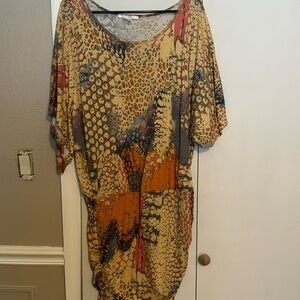 Venus banded convertible dress. Size medium.